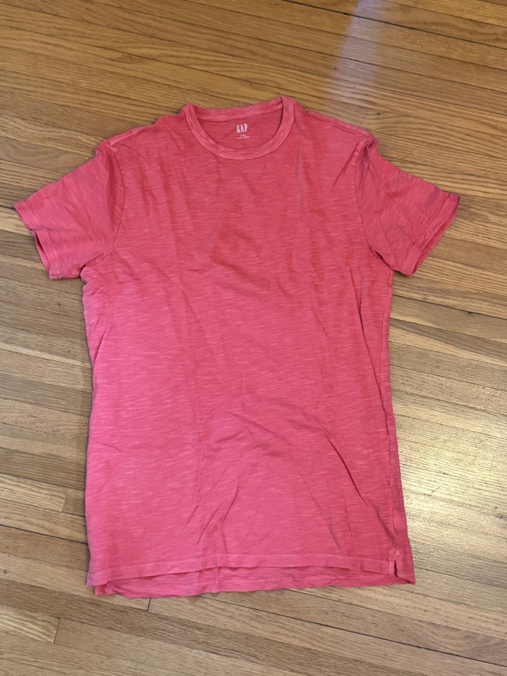 GAP Mens T Shirt Medium Tall MT Red